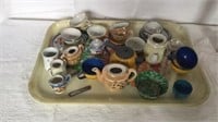 Miscellaneous child’s tea set pieces and other