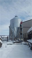 12 ton feed bin with auger