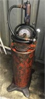 Hand Crank Oil Pump w/Gauge and Hose