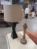 2 lamps (black and multi)