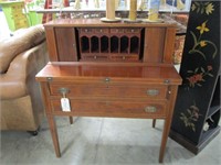 Antique secretary with 2 drawers