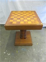 Free Standing Chess Table with Pieces