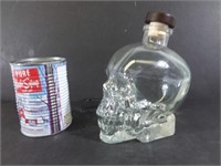 Bouteille de vodka en forme de crâne