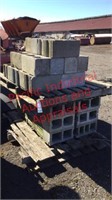 Lot of 3 pallets of cement blocks