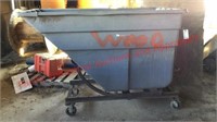 Rubbermaid dump cart on wheels