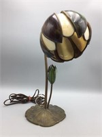 Slag glass tulip lamp