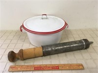 EARLY KITCHENWARES- INCLUDING ENAMELWARE