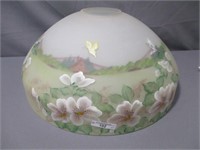 Fenton hand painted table lamp w/ 16" shade