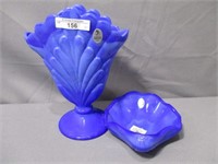 Fenton periwinkle fan vase and shell dish