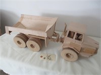 Wood Model Articulated Dump Truck