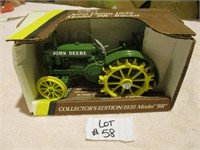 1935 JOHN DEERE MODEL "BR" TRACTOR ON STEEL NIB