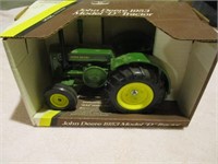 1953 JOHN DEERE MODEL D TRACTOR 1/16 SCALE NIB