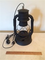 Dietz Lantern Converted to Electric