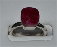 .925 Silver & Red Stone Ring size 6.5