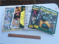 Lot of Vintage Green Bay Packers Magazine Issues
