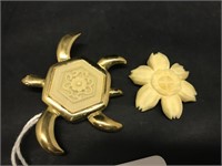 Faux Ivory Accent Turtle Brooch Lot