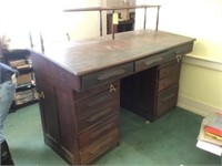 Large Desks