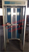 Retro GTE Glass phone booth