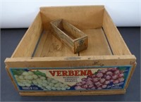 * 1 Wooden Box Borrega Farms, Desert Grapes