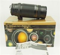 Nikon Nikkor 75-300 Mm F4.5-f5.6 Macro Lens