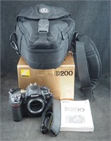 Nikon D200 Digital Slr Camera W Case
