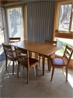 Heywood Wakefield Dining Room Table & Chairs
