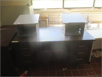 Wood 6 Drawer Desk and (2) Podiums