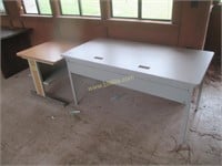 (2) Wood and Metal Desks