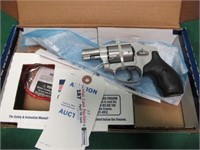 SMITH & WESSON 38 SPEC. AIR WEIGHT HAM.LESS NEW