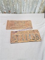 Iowa 1945 license plates (2)