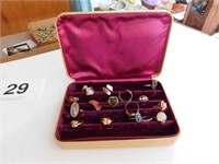 Fancy vintage rings and case