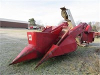 IH 234 Picker Husker With Mounting Brackets
