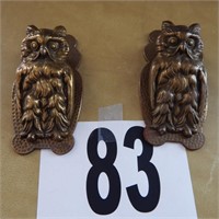 2 BRASS WALL HANGING OWL CLIPS- 4"