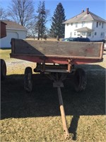 Flatbed 15ft. Bed wood deck with sides