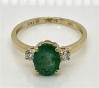 14ct Yellow Gold Emerald & Diamond ring