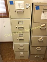 Metal 4 drawer file cabinet