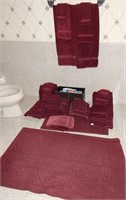 MIXED LOT OF RED TOWELS AND FLOOR MATS
