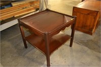 Vintage End Table (Beautiful)