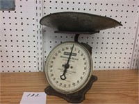 Antique Universal Household Scale w/ metal bowl
