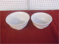 Two(2) Goose Nesting Mixing Bowls