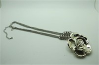 NICE STERLING SILVER FLOWER NECKLACE