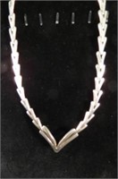 .925 STERLING SILVER HEAVY NECKLACE