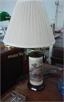 Hunt design lamp