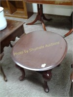 Oval mahogany side table