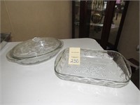 Decorative Ovenproof bakeware and serving pieces