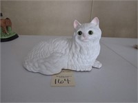 Home Interiors Porcelian Cat