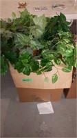 BOX OF ARTIFICIAL FOILAGE