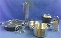 cooking /kitchen items lot