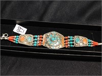 Tibetan style bracelet - Turquoise & Coral -