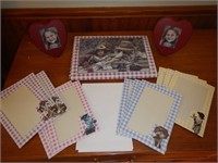 Photo Frame Cards & Envelopes & 2 Heart Frames
